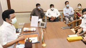  நெல்லை பள்ளி விபத்து: உயிரிழந்த மாணவர்கள் குடும்பங்களுக்கு தலா 10 லட்சம் நிவாரணம்–முதல்வர் ஸ்டாலின்