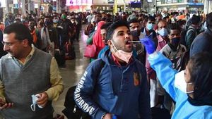 மகாராஷ்டிராவில் ஒரே நாளில் 5,368 பேருக்கு கொரோனா; 198 பேருக்கு ஓமிக்ரான் உறுதி! 