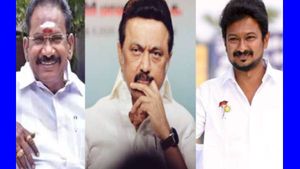கலைஞர், ஸ்டாலினை பக்குவமாக வளர்த்தார்.. ஆனால் உதயநிதியை.. செல்லூர் ராஜு கடுகடு