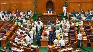  கர்நாடகா சட்டசபையில் கடும் எதிர்ப்புகளுக்கு இடையே கட்டாய மதமாற்றத் தடை சட்ட மசோதா நிறைவேற்றம்! 