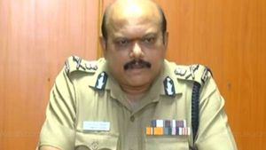 முதுகுளத்தூர் மணிகண்டன் வழக்கில் திருப்பம்- விஷம் குடித்து பலியானதாக ஏடிஜிபி தாமரைக் கண்ணன் விளக்கம்