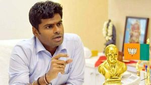 வீடியோ இருக்குதாம்.. தஞ்சை மாணவியை மதம் மாற சொல்லி கொடுமை என அண்ணாமலை கருத்து- போலீஸ் மீது விமர்சனம் 