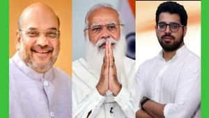 மேட்டருக்கு வந்த பாஜக.. முதல் முஸ்லிம் வேட்பாளர்.. யார் இந்த ஹைதர் அலிகான்.. அகிலேஷூக்கு செக்?