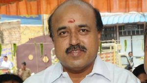 தமிழகத்தில் கொரோனா கொடுமை.. மதுரை முன்னாள் எம்.பி ஏ.ஜி.எஸ். ராம்பாபு மரணம்!