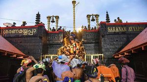 சபரிமலை ஐயப்பன் கோயில் -  ஐப்பசி மாத பூஜை -  வரும் 17-ம் தேதி  நடை திறப்பு! 