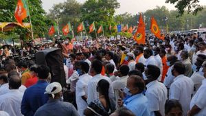 தஞ்சை பள்ளி மாணவி தற்கொலை.. வள்ளுவர் கோட்டத்தில் பாஜக உண்ணாவிரத போராட்டம்.. போலீஸ் குவிப்பு 