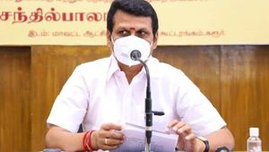 விரக்தியில் தவறான தகவல்களை பரப்புறாங்க..! பார் டெண்டர் தொடர்பாக அமைச்சர் செந்தில்பாலாஜி விளக்கம் 