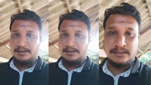 காதல் மனைவி பிரிந்ததால்  விபரீதம்-வீடியோ வெளியிட்டு தற்கொலை செய்த இளைஞர்.. பதைபதைக்கும் வீடியோ
