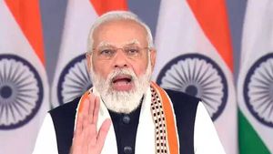 இந்து ஓட்டுக்களைப் பிரிக்கும் திரிணாமுல் காங்கிரஸ் - உபி. பிரசாரத்தில் பிரதமர் மோடி குற்றச்சாட்டு! 