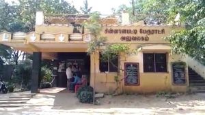 அனைத்து சமூகத்தினருக்கும் முக்கியத்துவம் ?.. எதிர்பார்ப்பில் உடன்பிறப்புகள்..! கைகொடுப்பாரா ஐ.பி..! 