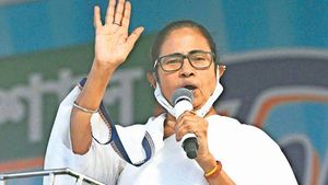  ''உ.பி.யில் தோற்றால்.. நாடு முழுக்க பாஜக வீழ்ச்சியடையும், காணாமல் போகும்'' மம்தா பிரச்சாரம்