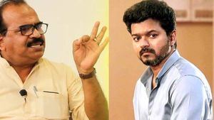 Exclusive: ரசிகர்கள் தேர்தலில் நிற்க நடிகர் விஜய் அனுமதி அளித்தாரா? நாஞ்சில் சம்பத் நச் பேட்டி! 