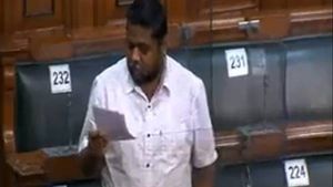 சென்னை ஐஐடி-யில் ஜாதி பாகுபாடு..விசாரணை குழு அமைக்க வேண்டும்: லோக்சபாவில் திமுக எம்பி செந்தில்குமார் 