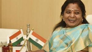 பின்னணியில் ‘பத்ராசலம்’ சம்பவம்.. ‘திட்டமிட்டே லீவில் அனுப்பி’.. தமிழிசை பொங்கியதற்கு காரணம் என்ன? 