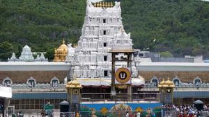 தொடங்கியது புரட்டாசி மாதம்.. திருப்பதியில் குவிந்த பக்தர்கள்.. ஐதீகம் என்ன சொல்கிறது தெரியுமா?