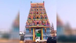 நாளை மறுநாள் திருமழிசை ஸ்ரீ ஒத்தாண்டேஸ்வரர் திருக்கோயில் கும்பாபிஷேகம்! 