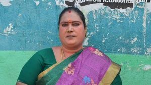  சூப்பர்! திமுக சார்பில் போட்டியிட்ட திருநங்கை கங்கா கலக்கல் வெற்றி... குவியும் பாராட்டு