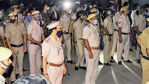 கூட்டு பாலியல் பலாத்காரம்.. ஆட்சிக்கு எதிராக கொந்தளிப்பு நடந்த ஹத்ராசில் பாஜக அமோக வெற்றி