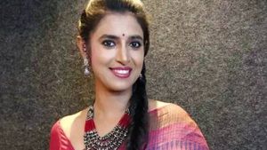 பொள்ளாச்சிக்கும் ஆசிபாவுக்கும் பொங்கிய உடன்பிறப்புக்கள் 