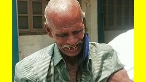 தேம்பி தேம்பி அழுது.. 