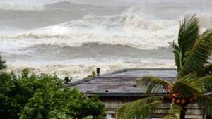 கேரளாவில் அதிகனமழை அலர்ட்...6 மாவட்ட நிர்வாகங்களும் தயார் நிலை 
