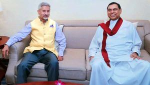 கடும் பஞ்சம்... இலங்கை அதிபர், நிதியமைச்சருடன் மத்திய வெளியுறவுத்துறை அமைச்சர் ஜெய்சங்கர் சந்திப்பு 