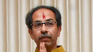மத்திய அரசு நேரத்தை வீண் செய்ததுதான் உக்ரைனில் நமது மாணவர்கள் படும் கஷ்டங்களுக்கு காரணம்: சிவசேனா