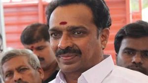 கரூரில் போடாத சாலைக்கு ரூ.3 கோடி முறைகேடு...அடுத்தடுத்து சிக்கும் அதிகாரிகள் - இன்று ஐவர் சஸ்பெண்ட் 