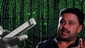 நடிகைக்கு நடிகரால் நேர்ந்த கொடூரம்! 11 ஆயிரம் வீடியோ, 2 லட்சம் போட்டோ மீட்பு! தலைசுற்றி போன போலீசார்