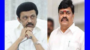 லைம்லைட்டுக்கு வந்த ராஜேந்திர பாலாஜி.. மீண்டும் ஸ்டாலினை போட்டு தாக்கி.. பரபரத்த விருதுநகர்