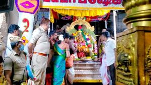 வைகையில் பெருகிய வெள்ளம்...சித்திரை திருவிழா காண வரும் பக்தர்களுக்கு மா மதுரை செயலி - களைகட்டுது 
