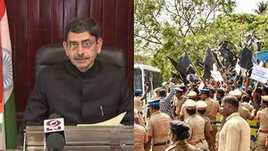 கோவையில் ஆளுநருக்கு கருப்பு கொடி! போராட்டத்தை திடீரென ரத்து செய்த அமைப்புகள்! என்ன காரணம் தெரியுமா? 
