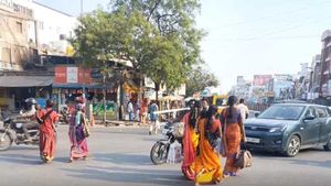 வேலூரை விடுங்க! காஞ்சிபுரத்தை காய வைத்த 111 டிகிரி வெயில்... இந்த சீசனில் இதுதான் அதிகம் 