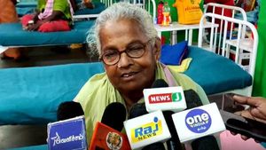 காலை மாற்றிய மருத்துவர் பணியிட மாற்றம் ... கோவில்பட்டி பாட்டிக்கு மீண்டும் அறுவை சிகிச்சை 