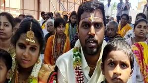  தருமபுரியே அசந்து போச்சு.. புதுமாப்பிள்ளை ராஜா செய்த காரியத்தை பாருங்க.. பூரித்து போன அந்த விஐபி
