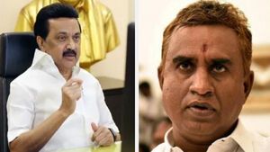எல்லா பக்கமும் சுத்து போட்ட ஸ்டாலின்.. வேலுமணிக்கு ‘செக்’- இன்று கோவையில் இறங்கும் டேவிதார் கமிஷன்! 