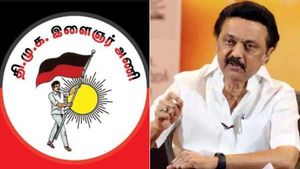 திமுக இளைஞரணி அமைப்பாளர் திடீர் ராஜினாமா.. அப்செட்டில் ஸ்டாலின்.. மூத்த எம்.பியை அனுப்ப திட்டம்!