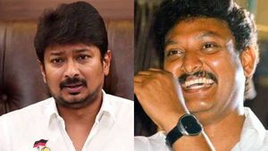  பரபர மூவ்.. உதயநிதியை அமைச்சராக்குங்க.. திண்டுக்கல், திருச்சி திமுக கூட்டங்களில் அதிரடி தீர்மானம்!