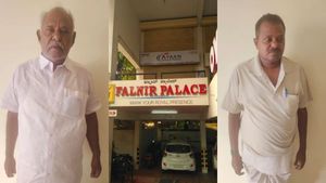 நெல்லை குவாரி விபத்து.. தலைமறைவான சேம்பர் செல்வராஜை காட்டிக்கொடுத்த சிக்னல்- மங்களூர் லாட்ஜில் கைது! 