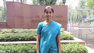  ஐஏஎஸ் தேர்வில் தமிழக அளவில் முதலிடம் பிடித்த கோவை சுவாதி ஸ்ரீ! 3வது முயற்சியில் அசத்தல் 