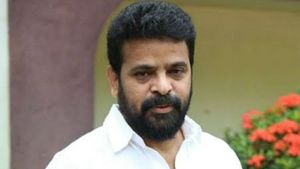 நடிகர்கள் பொறுப்பா இருக்கனும்! இதெல்லாம் தேவையா? கடுப்பான இயக்குனர் அமீர்! இதுதான் காரணமா? 