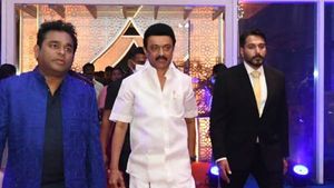 ஏ.ஆர்.ரஹ்மான் மகள் திருமண நிகழ்ச்சி.. வாசலில் நிறுத்தப்பட்ட காங்கிரஸ் எம்எல்ஏ.. நடந்தது என்ன? 