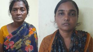 பிறந்து 40 நாட்களான குழந்தையை நீரில் மூழ்கடித்து கொலை.. தாயும் மகளும் பரபரப்பு வாக்குமூலம்! 