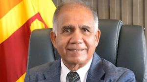  அதானி விவகாரத்தில் பிரதமர் மோடி மீது புகார்- இலங்கை மின்வாரிய தலைவர் பெர்டினாண்டோ திடீர் ராஜினாமா