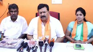 கோவில்களை இடிப்பதுதான் திராவிட மாடலா? மோடிதான் தமிழர்களின் நண்பன்.. அண்ணாமலையை பாராட்டிய பாஜக தலைவர் 