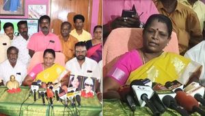 எடப்பாடியாருக்கு கீழ் இருக்க விரும்பினால் ஓபிஎஸ் அதிமுகவில் இருக்கட்டும்.. மாஜி அமைச்சர் தடாலடி 