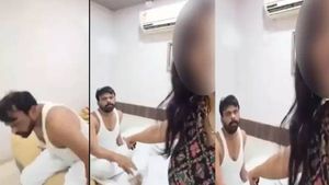 மகாராஷ்டிராவில் பரபரப்பு..  பாஜக மாவட்ட துணைத் தலைவர் மீது லைவில் பெண் நிர்வாகி பாலியல் புகார் 