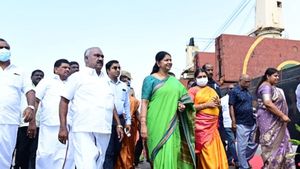 இலங்கைக்கு நிவாரணப் பொருட்கள்! டன் கணக்கில் அரிசி-பால் பவுடர்-மருந்துகளுடன் புறப்பட்ட 3-வது கப்பல்! 