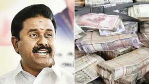 காமராஜ் வீட்டில் திணற திணற ரெய்டு.. ரூ.41 லட்சம் பணம், 963 சவரன் நகைகளை அள்ளிய லஞ்ச ஒழிப்புத்துறை! 