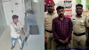 குடிப்பதற்கு பணம் தராததால் ஏடிஎம்மை உடைத்த இளைஞர்.. தேடி வந்த போலீஸ்.. பரபர சம்பவம் 